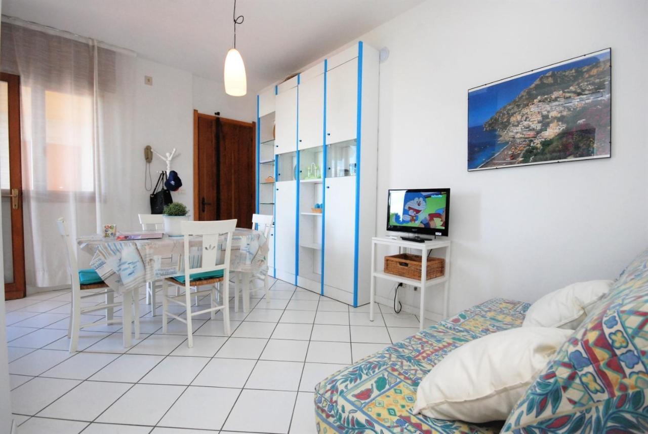 Appartamenti Lucerna Lignano Sabbiadoro Esterno foto